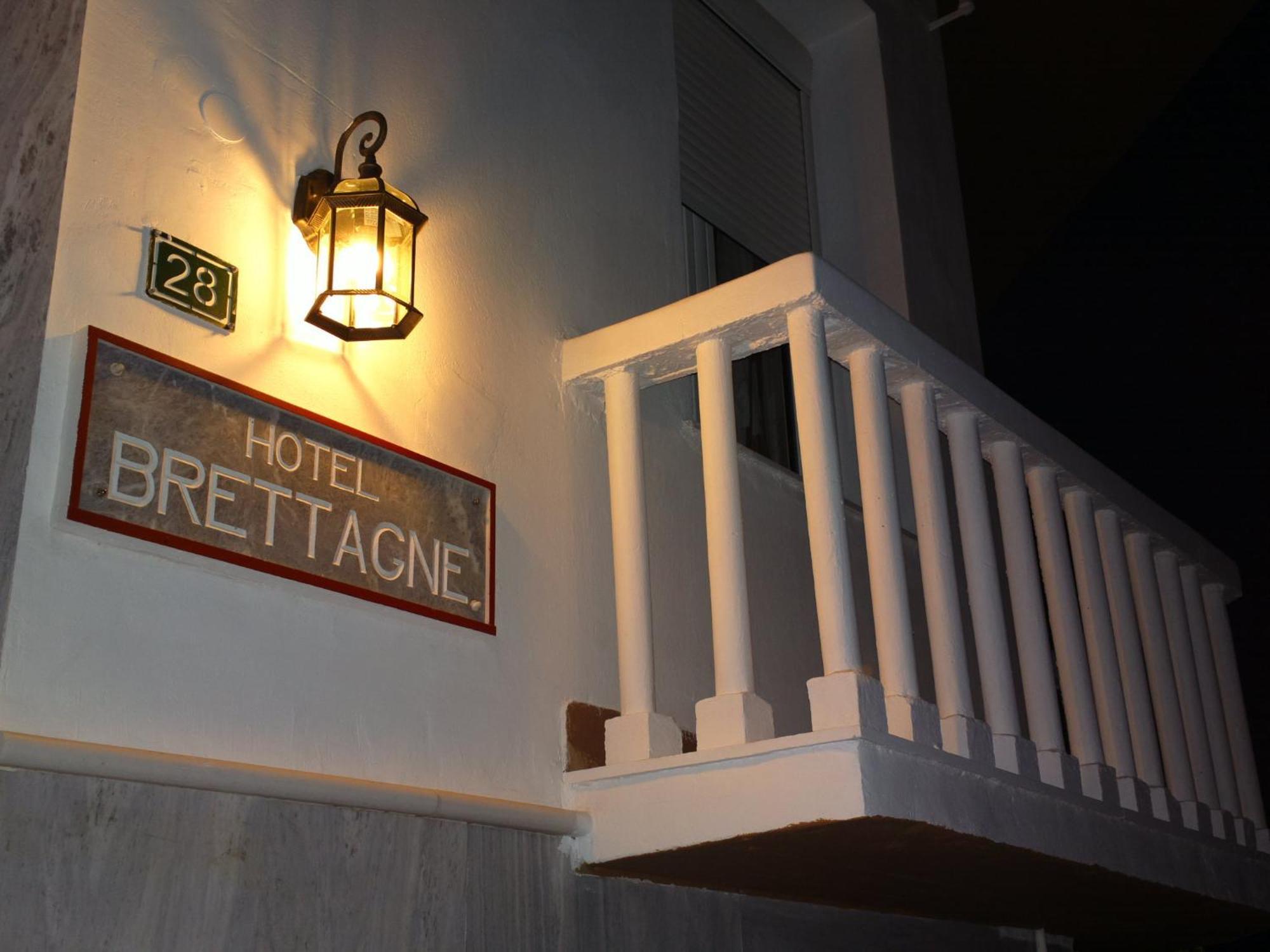 Hotel Bretagne Лоутраки Экстерьер фото